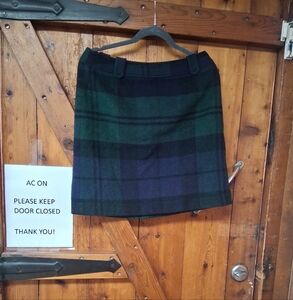 Talbots Wool Plaid Mini Skirt – Blackwatch Tartan (Size 8)